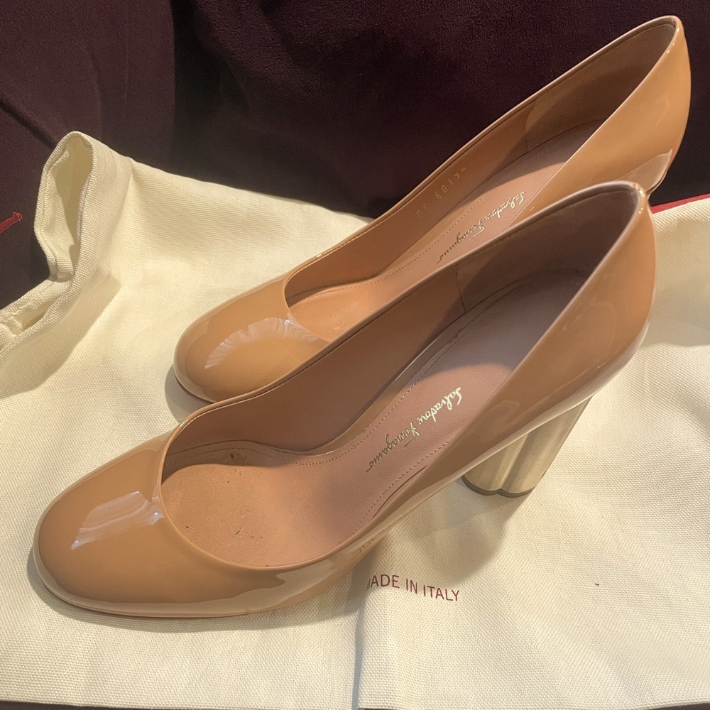 Salvatore Ferragamo blush patent leather heels with gold woven flower heels